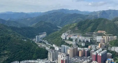 白河縣新聯(lián)會到晨光托管中心開展健康成長公益活動